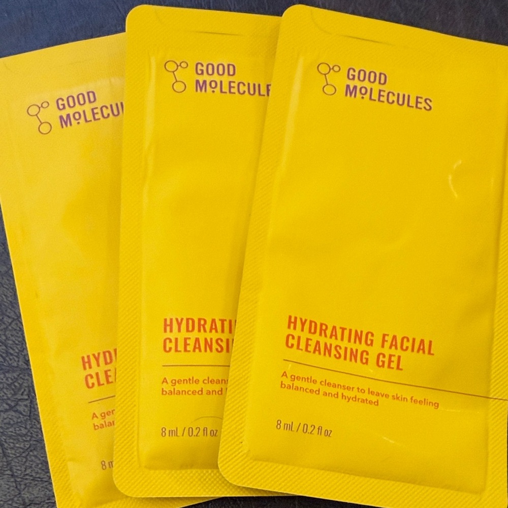 Facial cleanser bundle - Picture 2 of 5